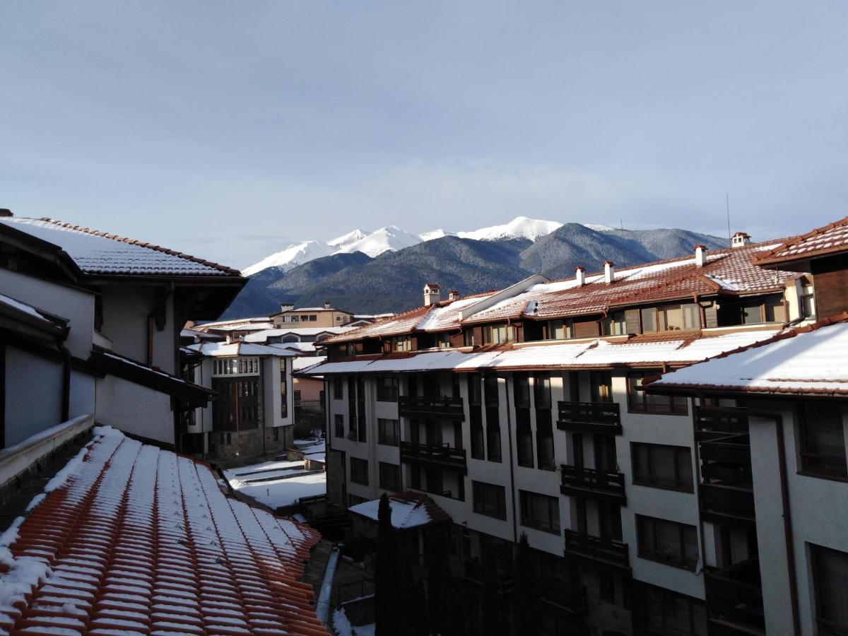 Appartement **Mountain** Views Just Next To The Gondola Lift à Bansko Extérieur photo